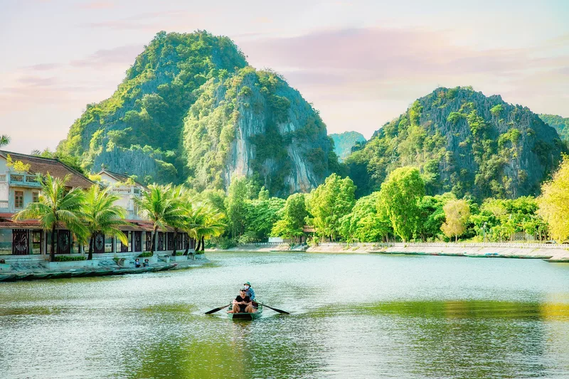 Hỗ Trợ Giao Dịch & M&A